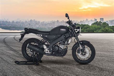 Specifications of Yamaha XSR155 .
